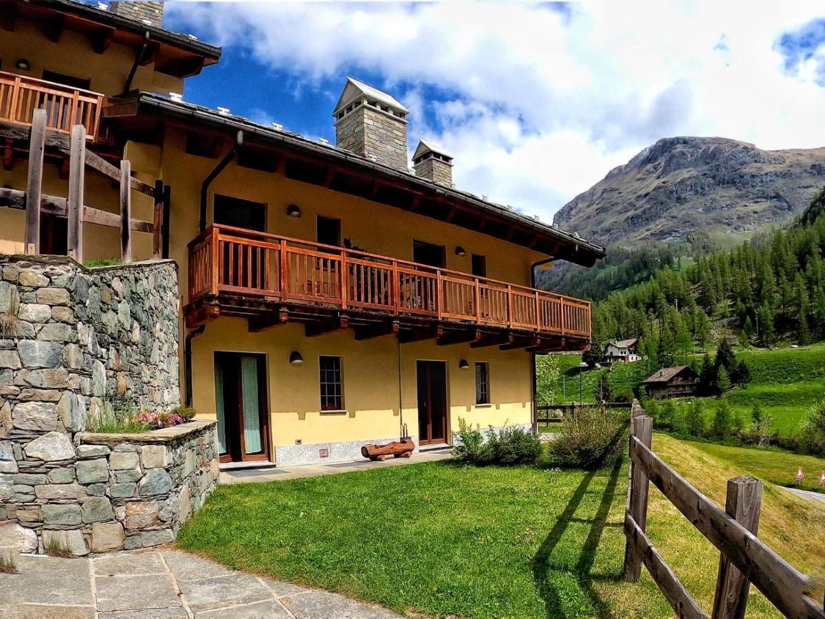 Punta Vittoria Sub 14 - Residence Anderbatt Gressoney - 3 Locali - Cir N 0010 Staval Eksteriør bilde